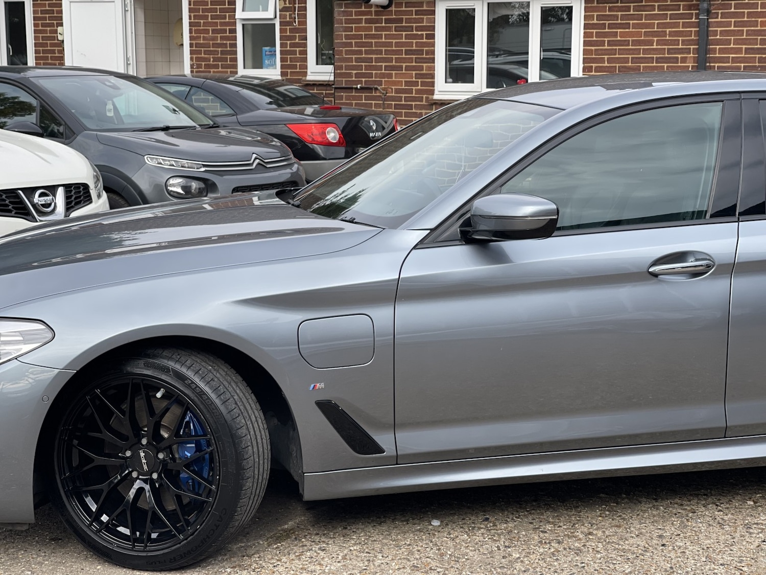 Used BMW 5 Series 2018 for sale - 76149210: Photo 8