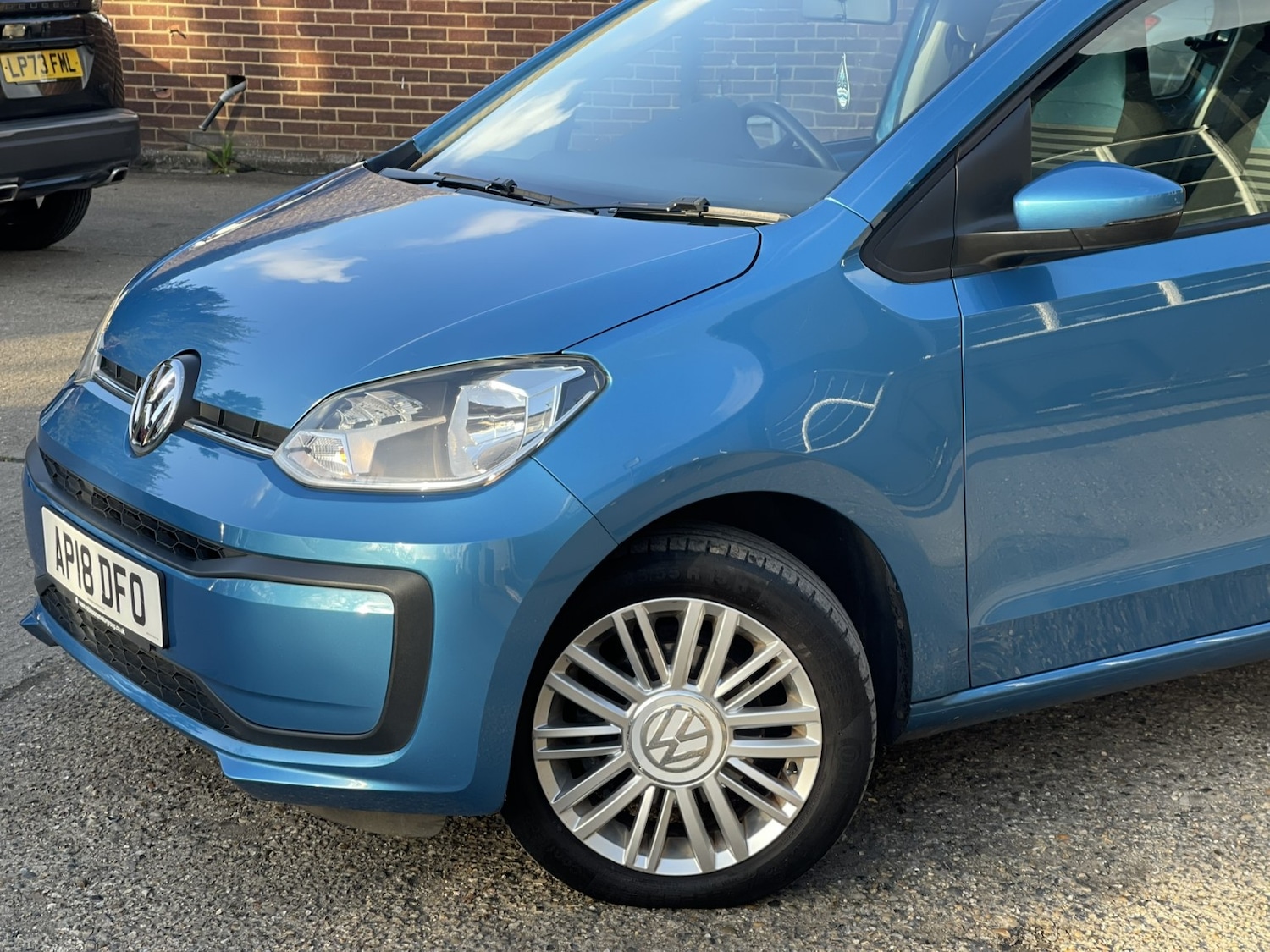 Used Volkswagen up! 2018 for sale - 77837005: Photo 11