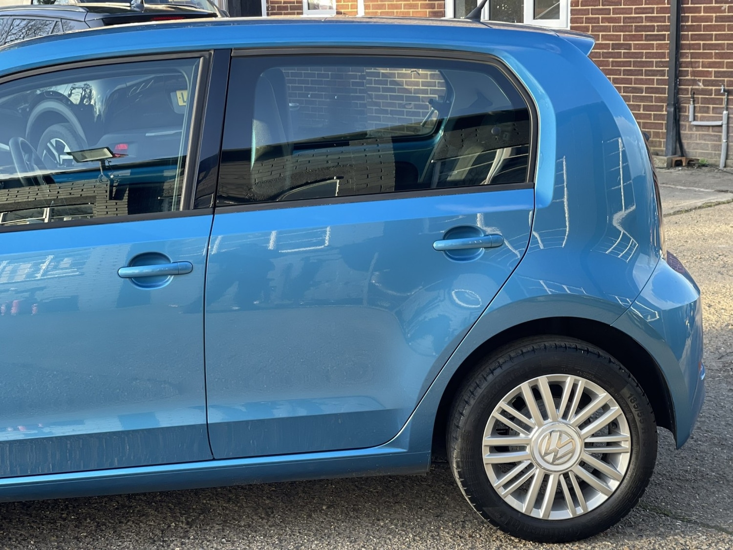 Used Volkswagen up! 2018 for sale - 77837005: Photo 14