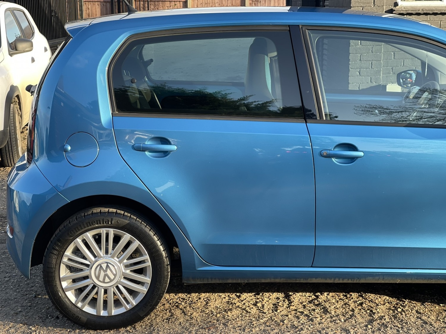 Used Volkswagen up! 2018 for sale - 77837005: Photo 23