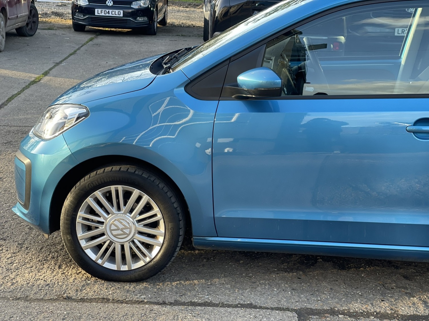 Used Volkswagen up! 2018 for sale - 77837005: Photo 31