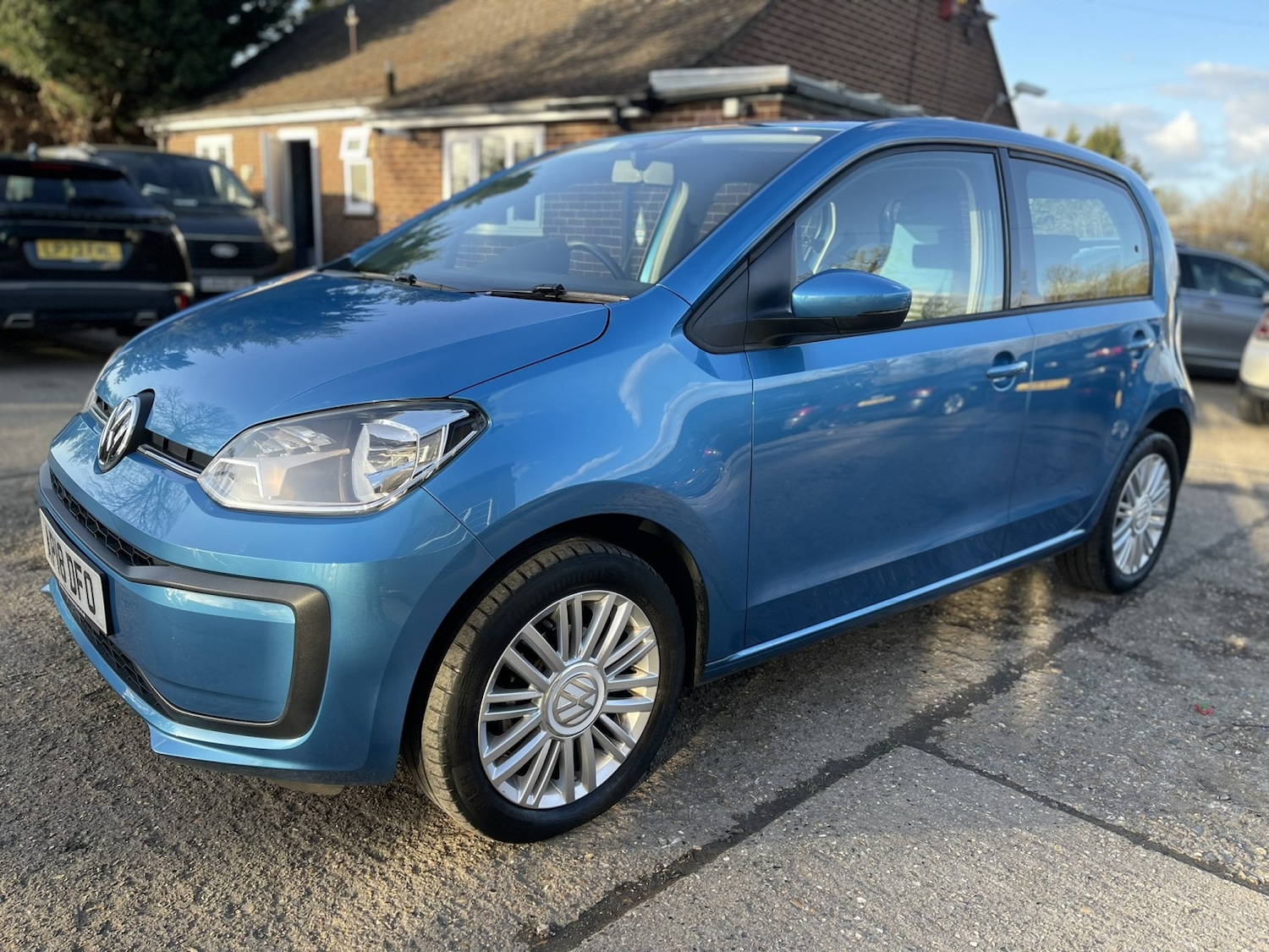 Used Volkswagen up! 2018 for sale - 77837005: Photo 32