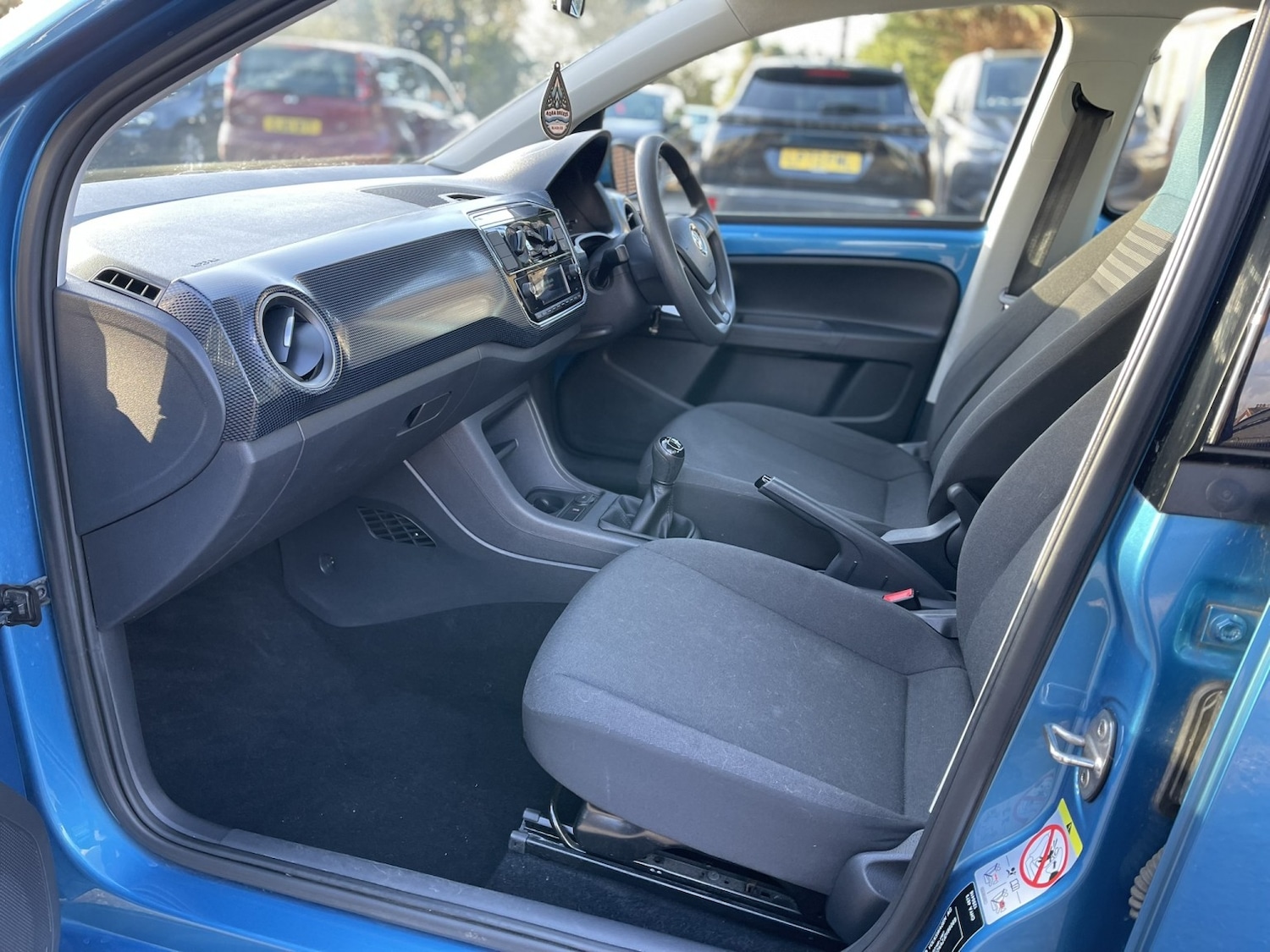 Used Volkswagen up! 2018 for sale - 77837005: Photo 34