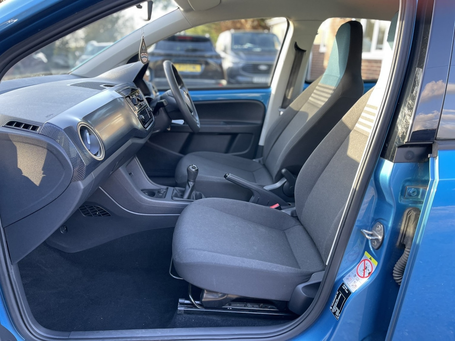 Used Volkswagen up! 2018 for sale - 77837005: Photo 35