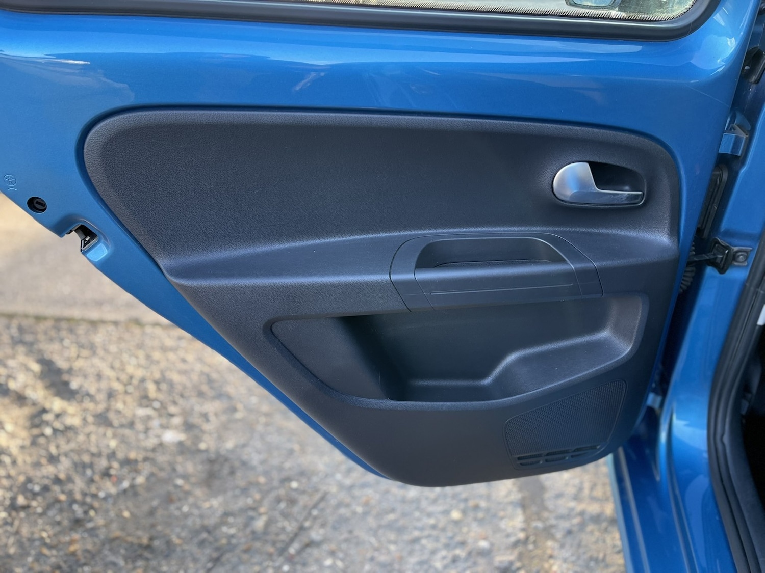 Used Volkswagen up! 2018 for sale - 77837005: Photo 37