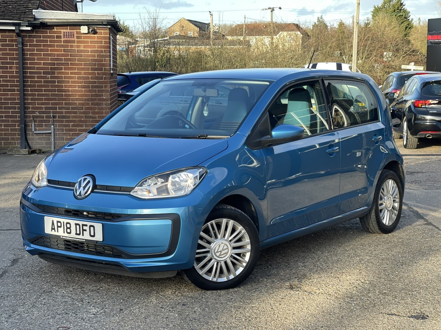 Used Volkswagen up! 2018 for sale - 77837005: Photo 9