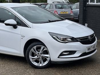 Used Vauxhall Astra 2017 for sale - 78633440: Photo