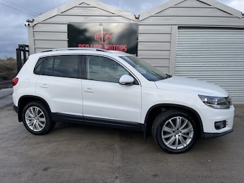 Used Volkswagen Tiguan 2011 for sale - 77237130: Photo