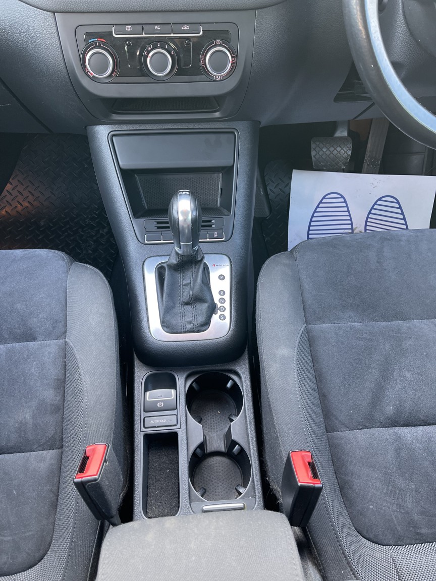 Used Volkswagen Tiguan 2011 for sale - 77237130: Photo 44