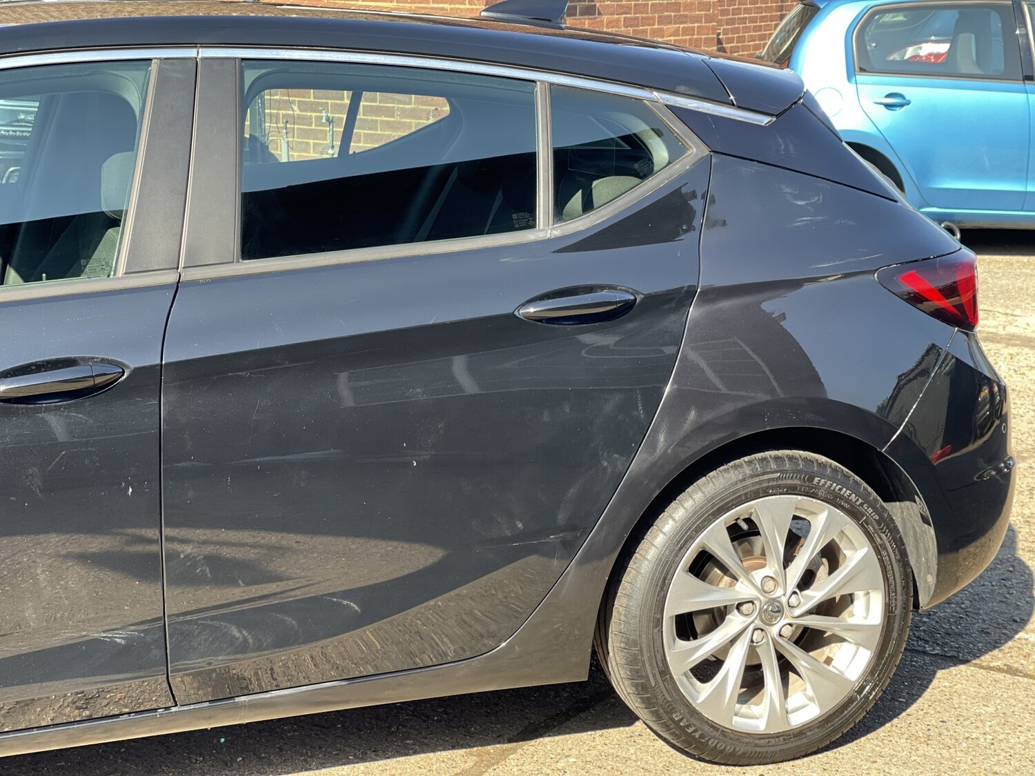 Used Vauxhall Astra 2017 for sale - 77962034: Photo 11