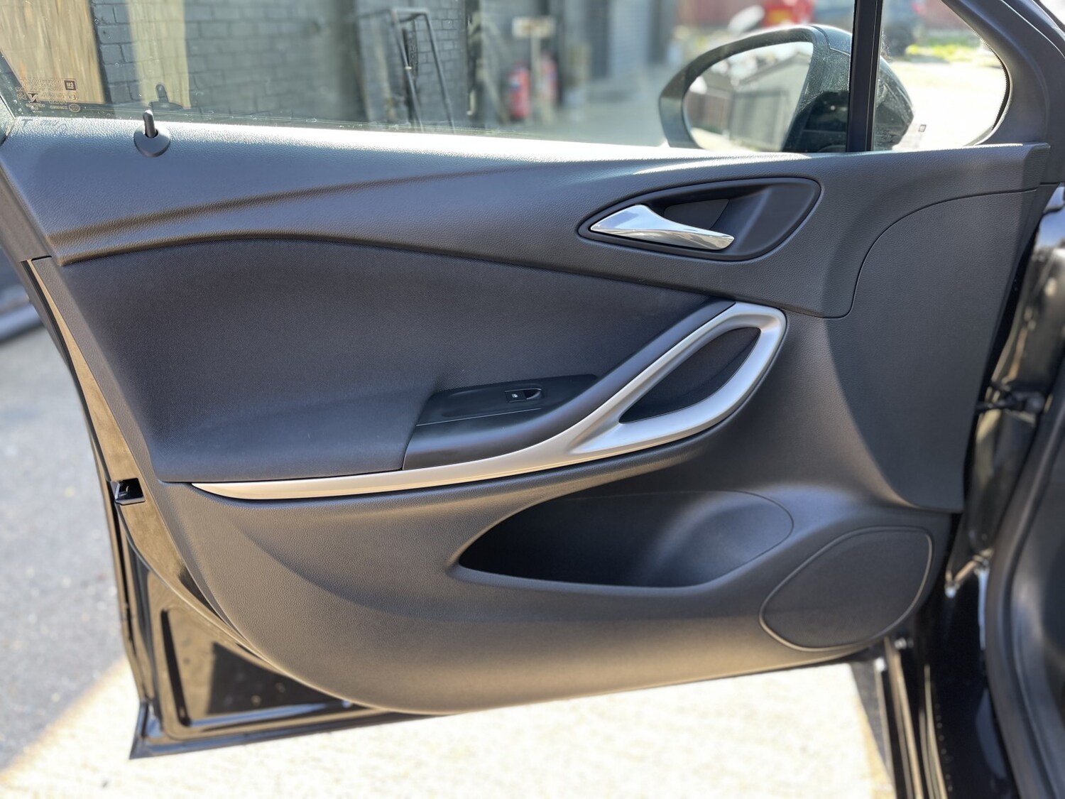 Used Vauxhall Astra 2017 for sale - 77962034: Photo 30