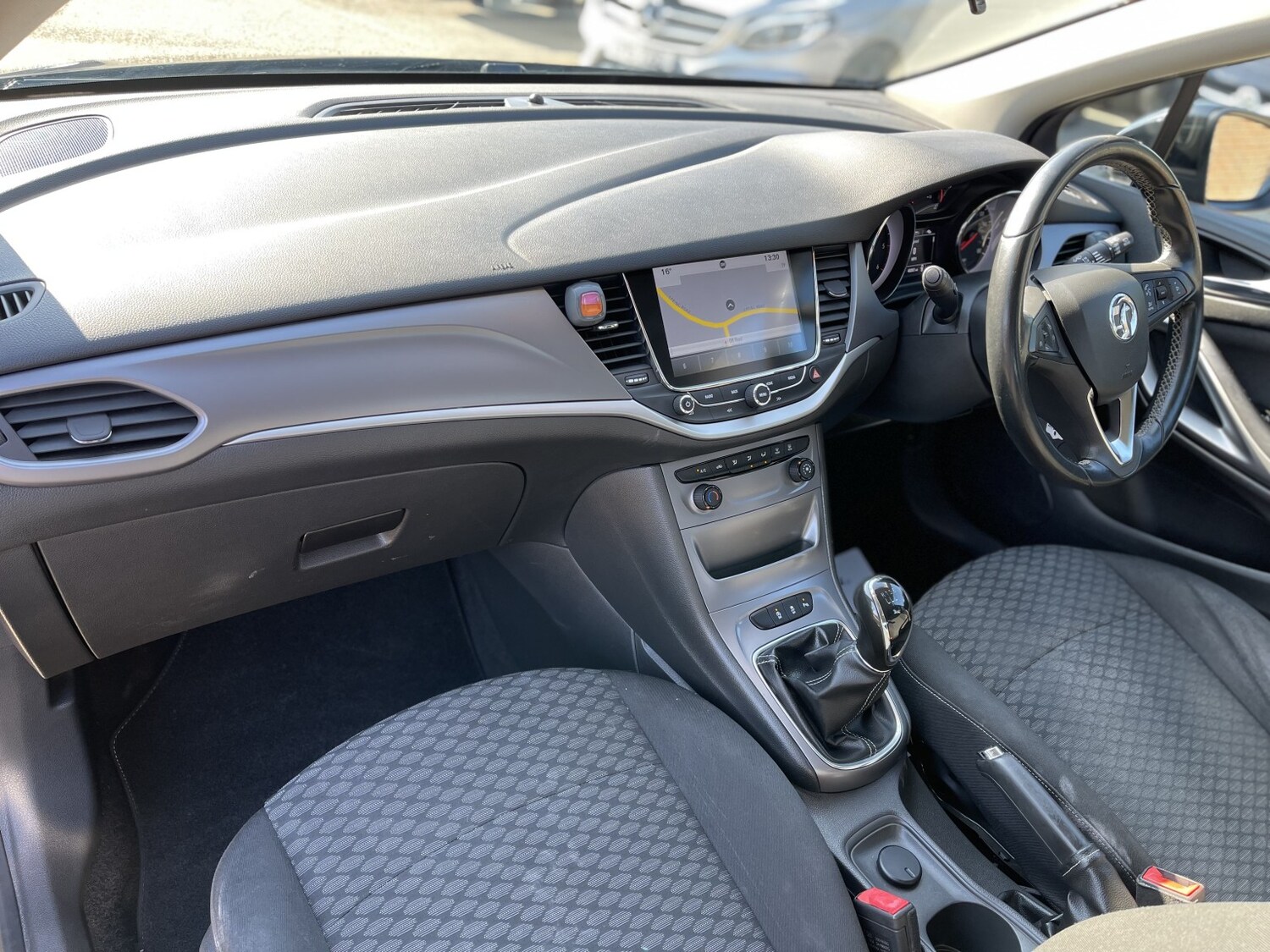 Used Vauxhall Astra 2017 for sale - 77962034: Photo 37