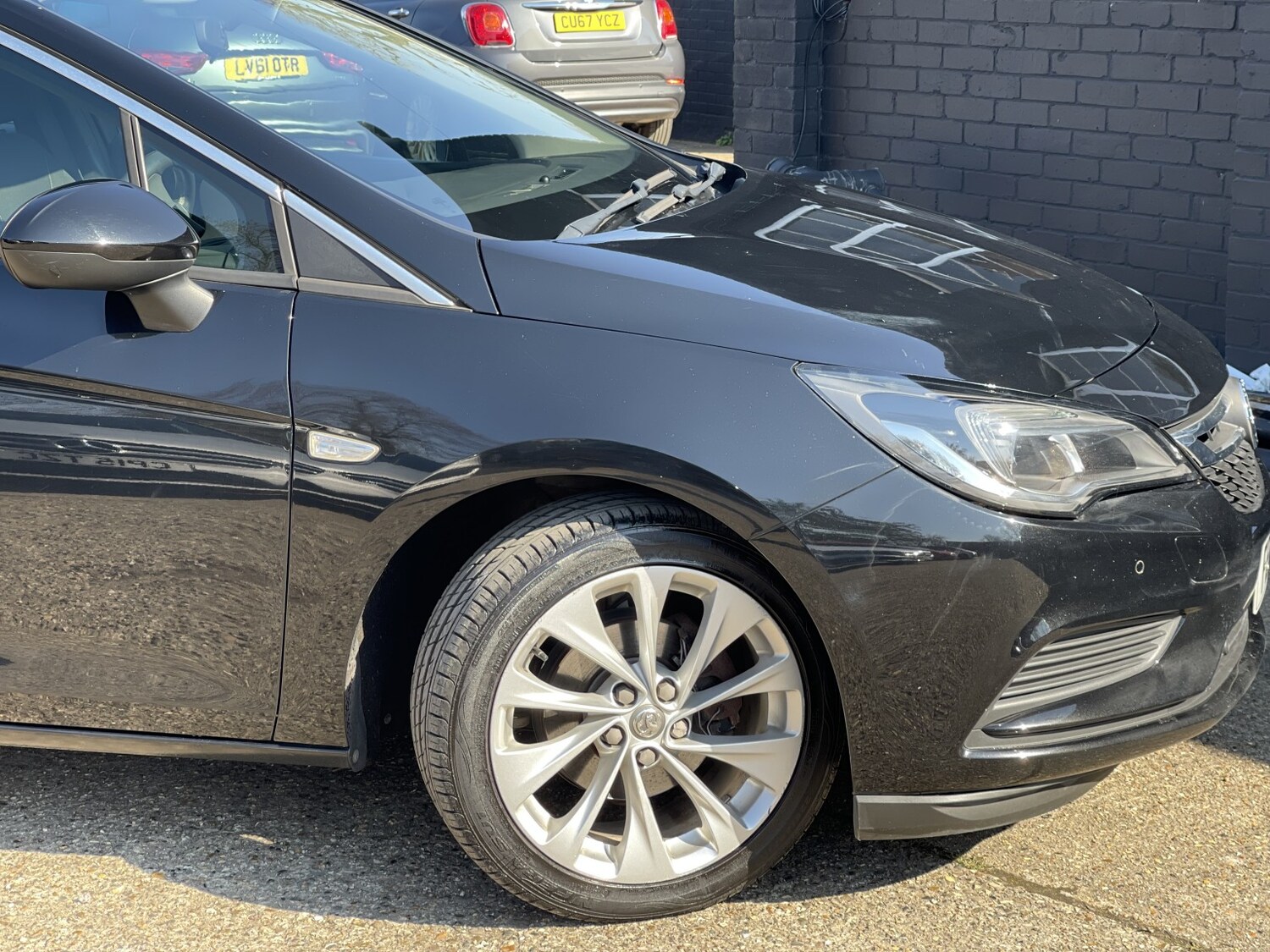 Used Vauxhall Astra 2017 for sale - 77962034: Photo 4