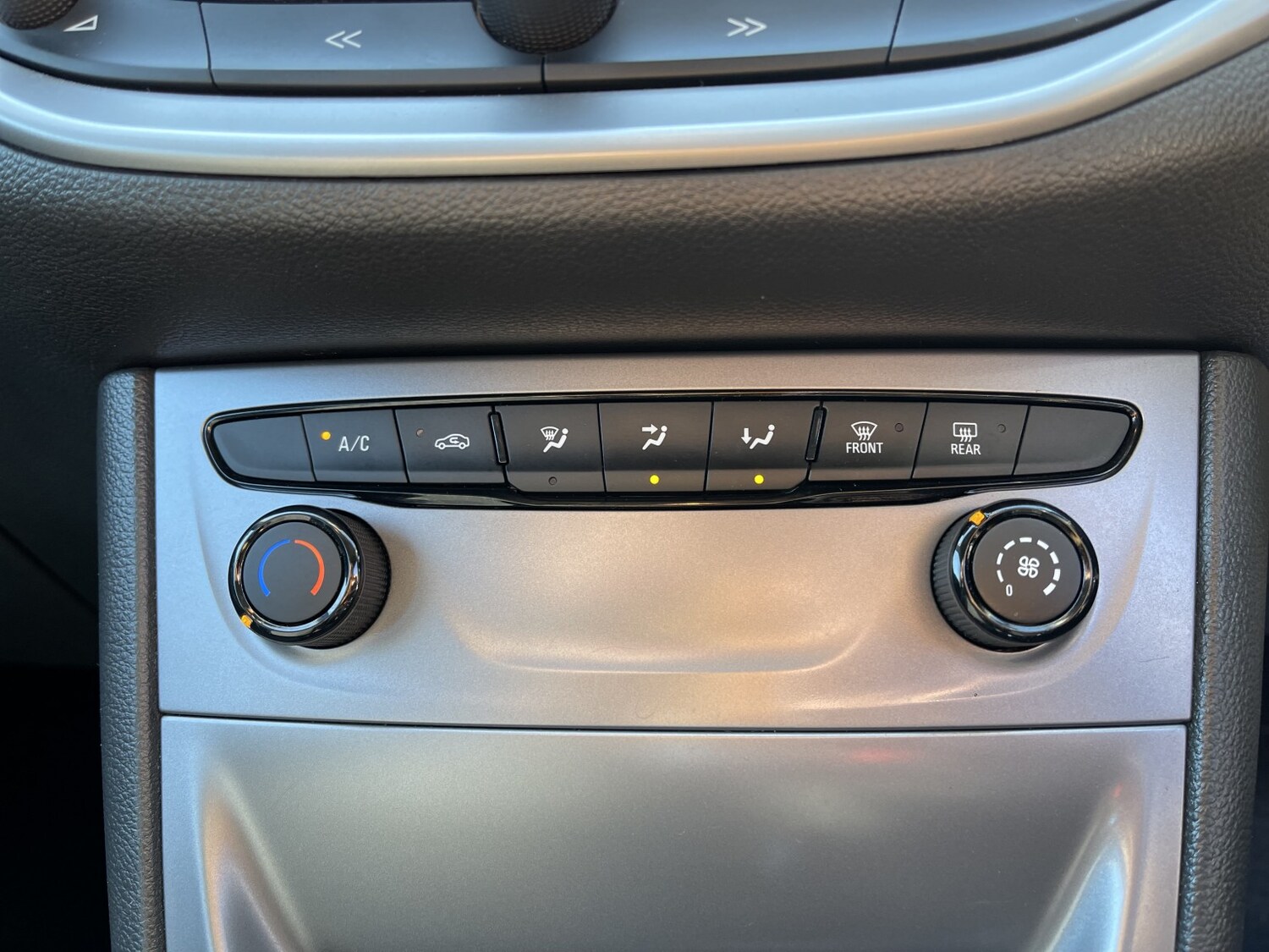 Used Vauxhall Astra 2017 for sale - 77962034: Photo 58