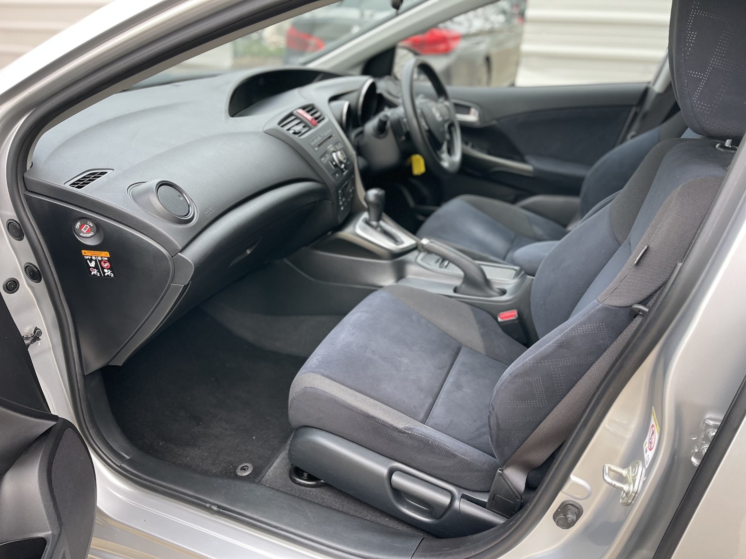 Used Honda Civic 2013 for sale - 76643479: Photo 32