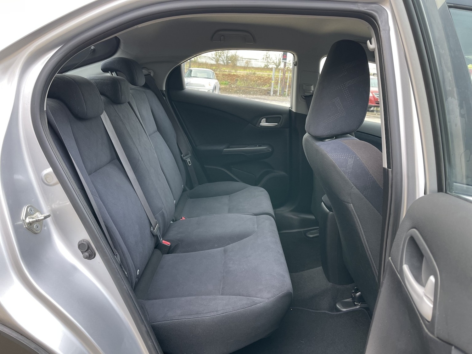 Used Honda Civic 2013 for sale - 76643479: Photo 40