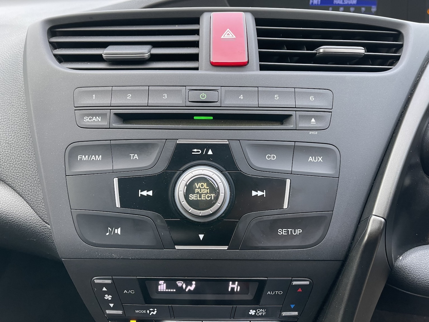 Used Honda Civic 2013 for sale - 76643479: Photo 50