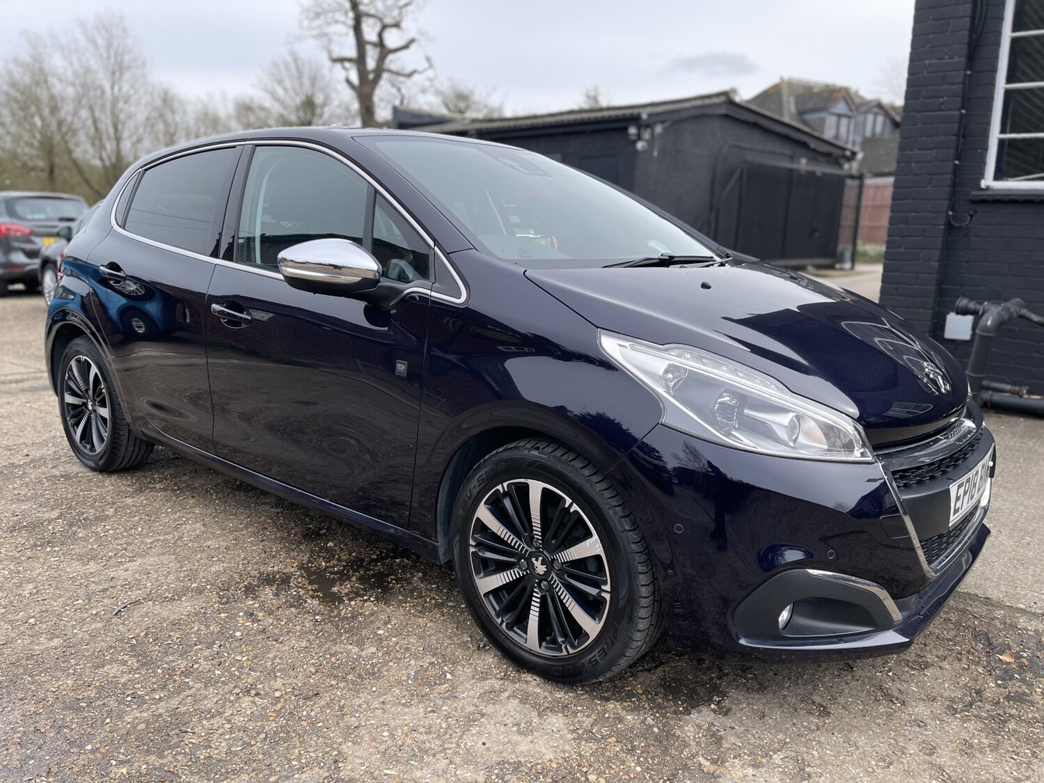 Used Peugeot 208 2018 for sale - 77880953: Photo 16