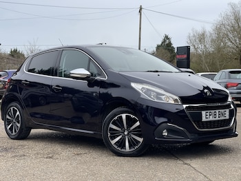 Used Peugeot 208 2018 for sale - 77880953: Photo