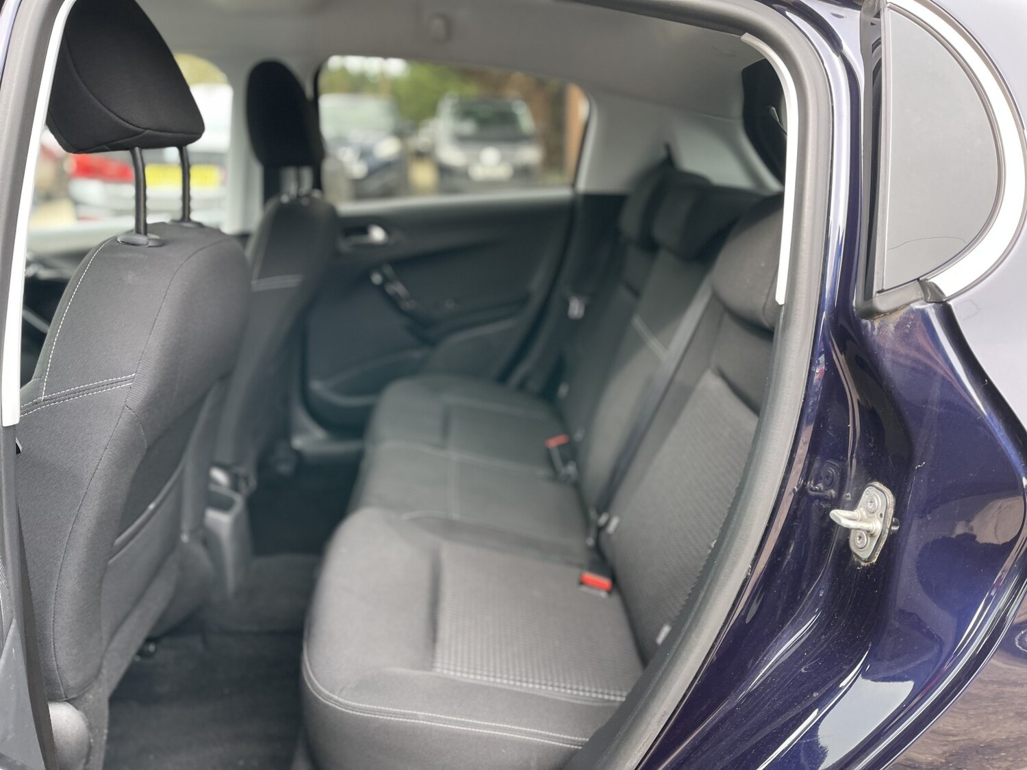 Used Peugeot 208 2018 for sale - 77880953: Photo 37