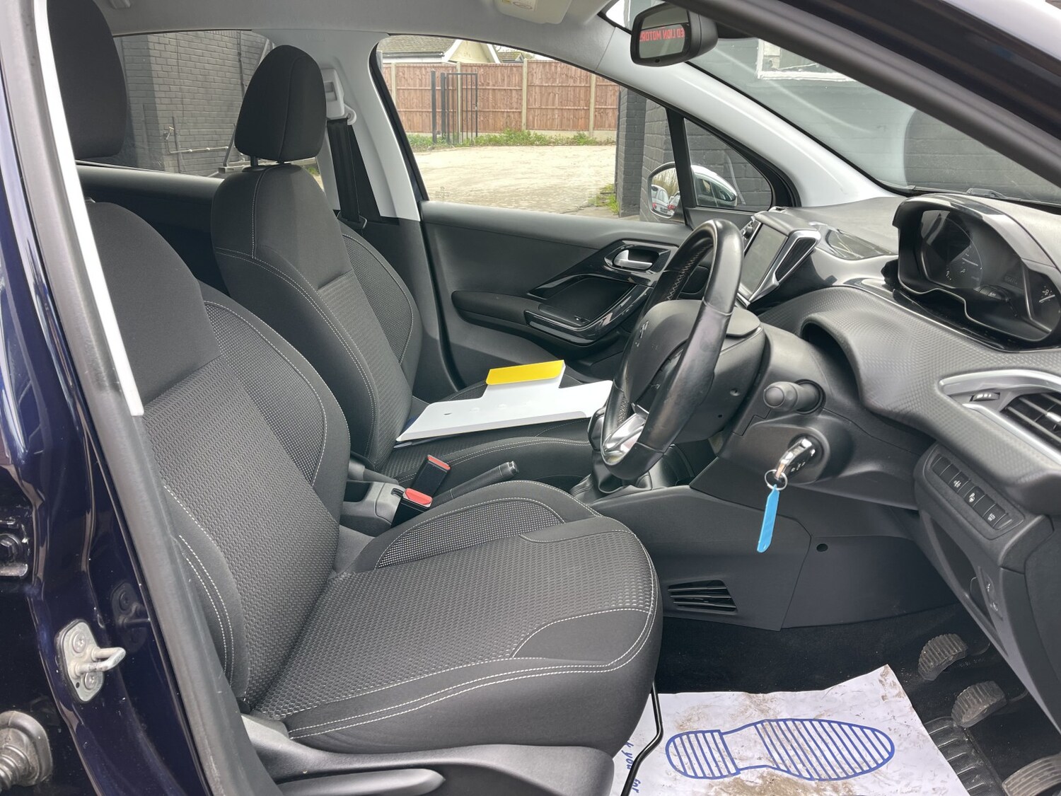 Used Peugeot 208 2018 for sale - 77880953: Photo 48