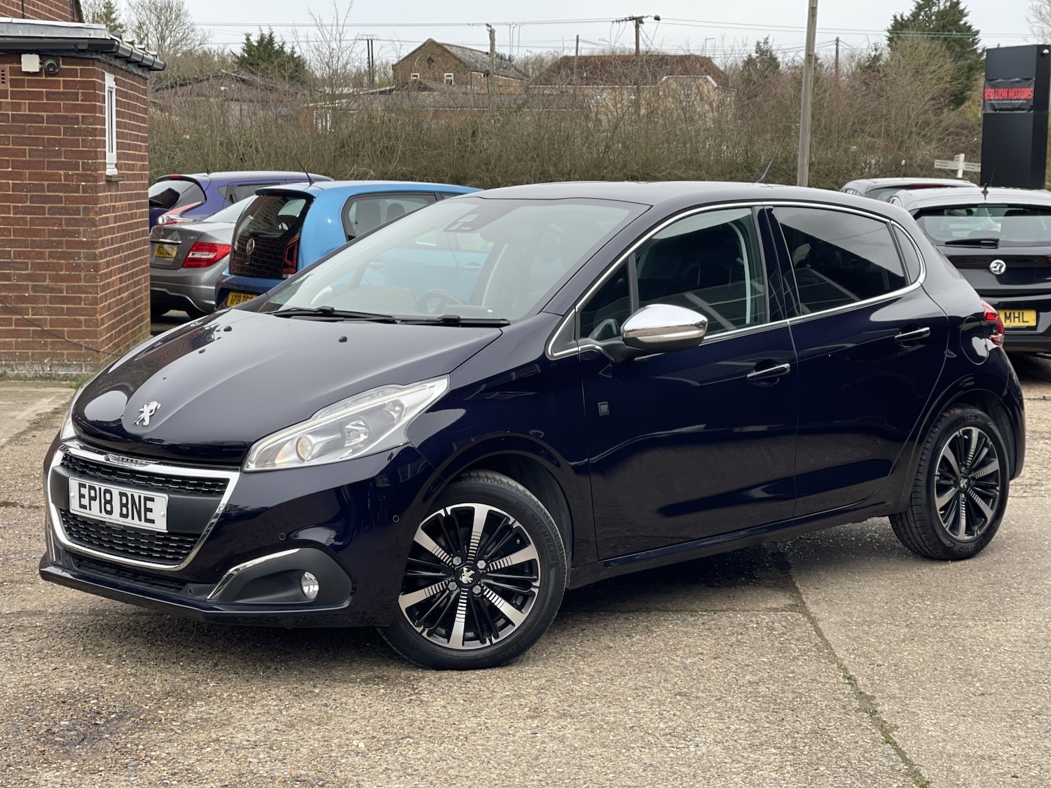 Used Peugeot 208 2018 for sale - 77880953: Photo 7
