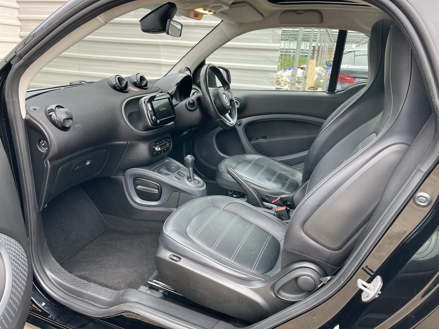 Used smart fortwo 2016 for sale - 76527378: Photo 31