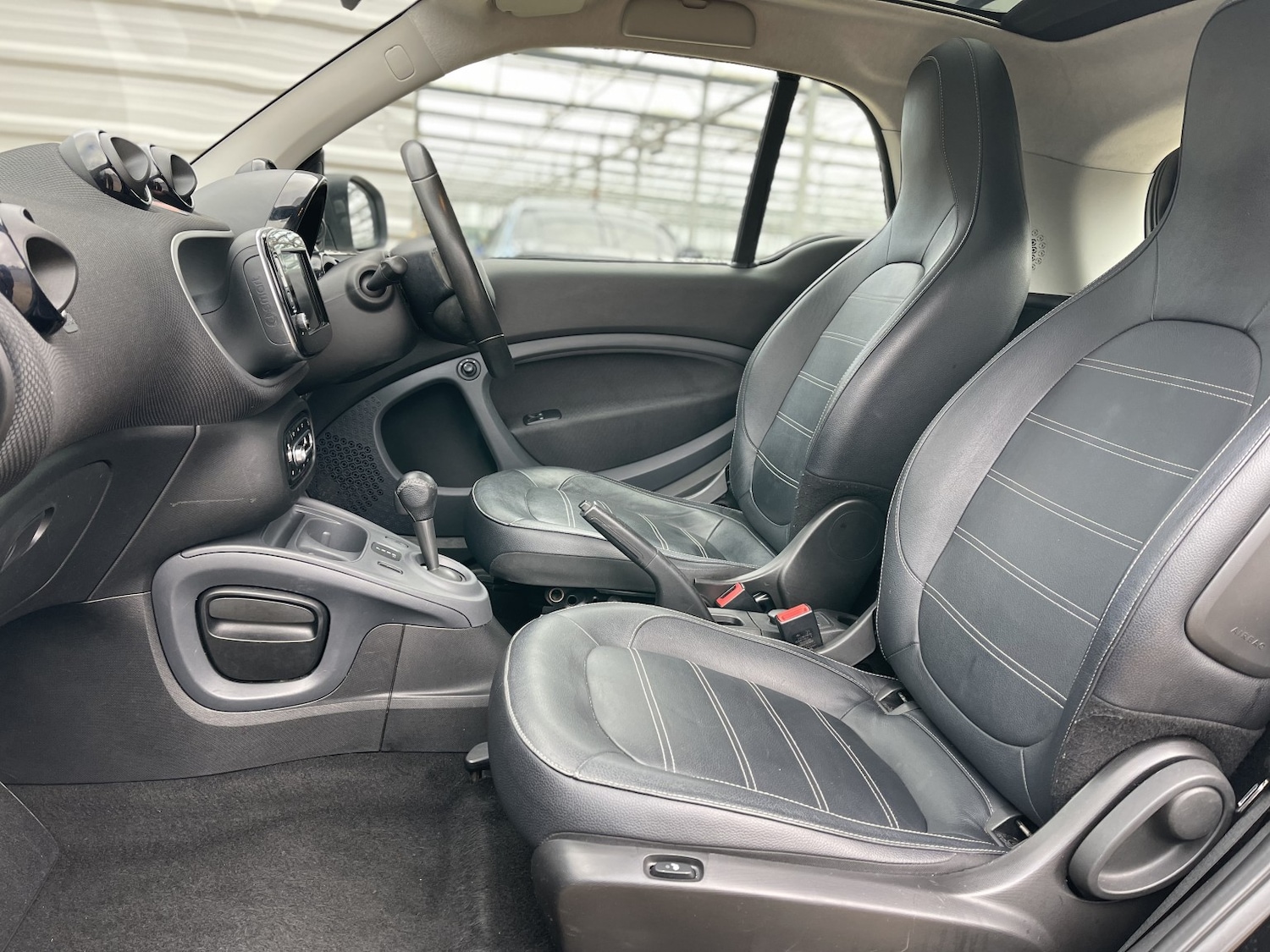 Used smart fortwo 2016 for sale - 76527378: Photo 34