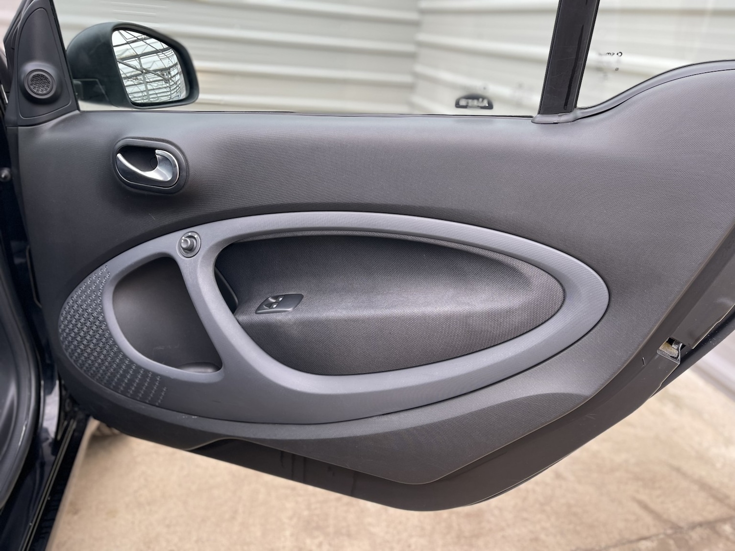 Used smart fortwo 2016 for sale - 76527378: Photo 39