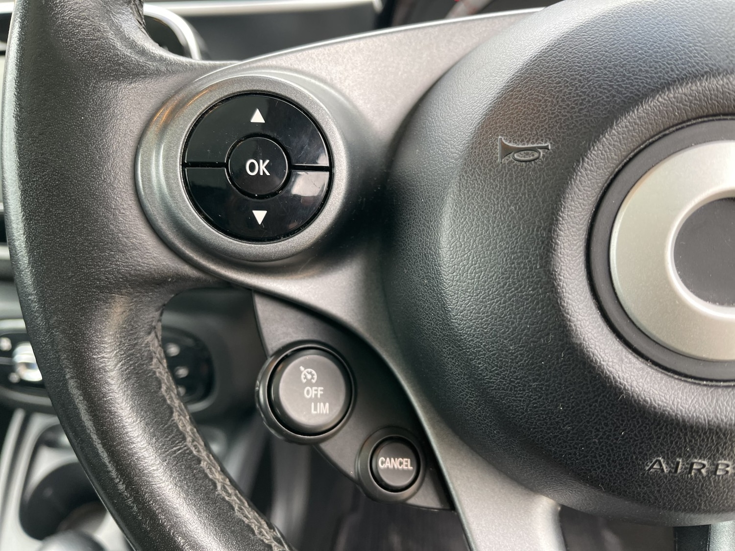 Used smart fortwo 2016 for sale - 76527378: Photo 42