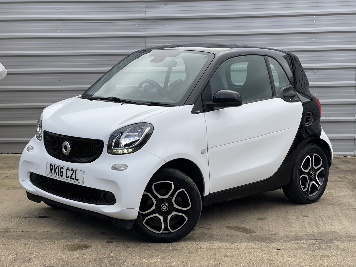 Used smart fortwo 2016 for sale - 76527378: Photo 6