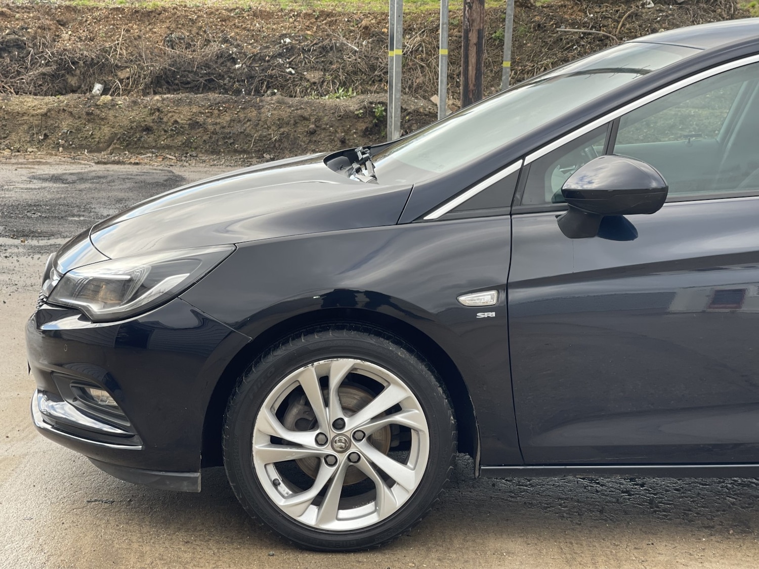 Used Vauxhall Astra 2017 for sale - 77632497: Photo 33