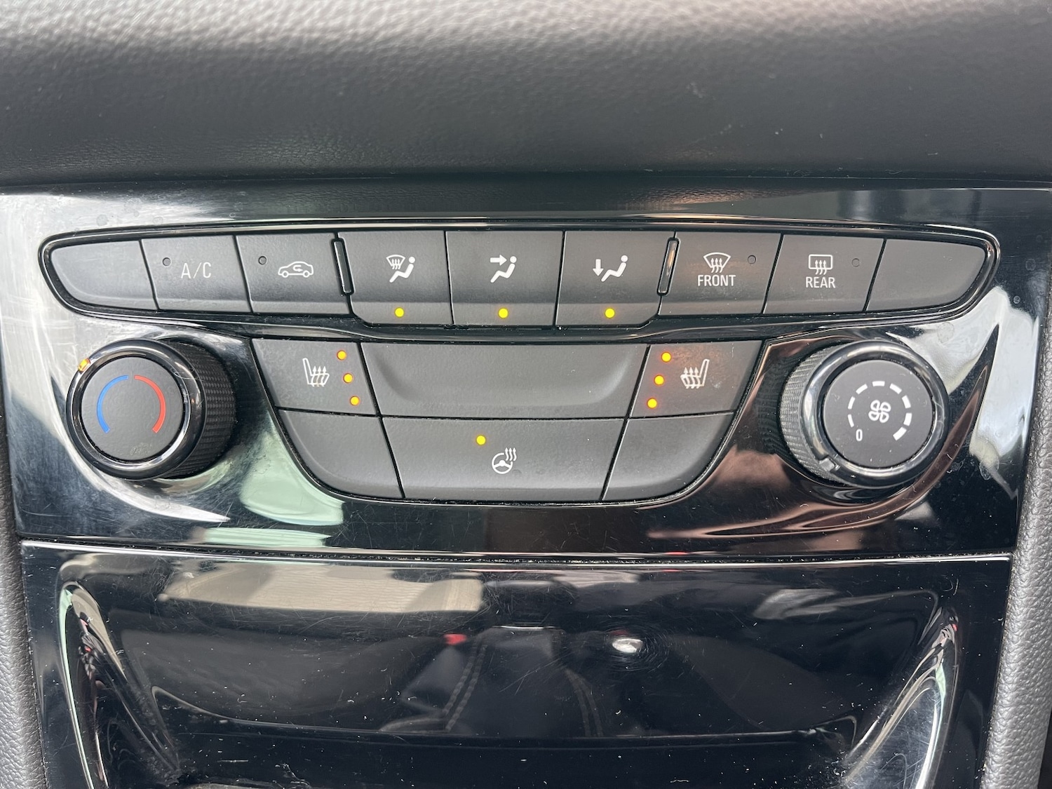 Used Vauxhall Astra 2017 for sale - 77632497: Photo 51