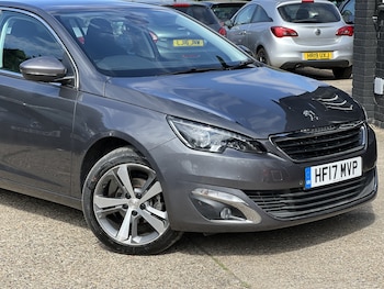 Used Peugeot 308 2017 for sale - 79324015: Photo