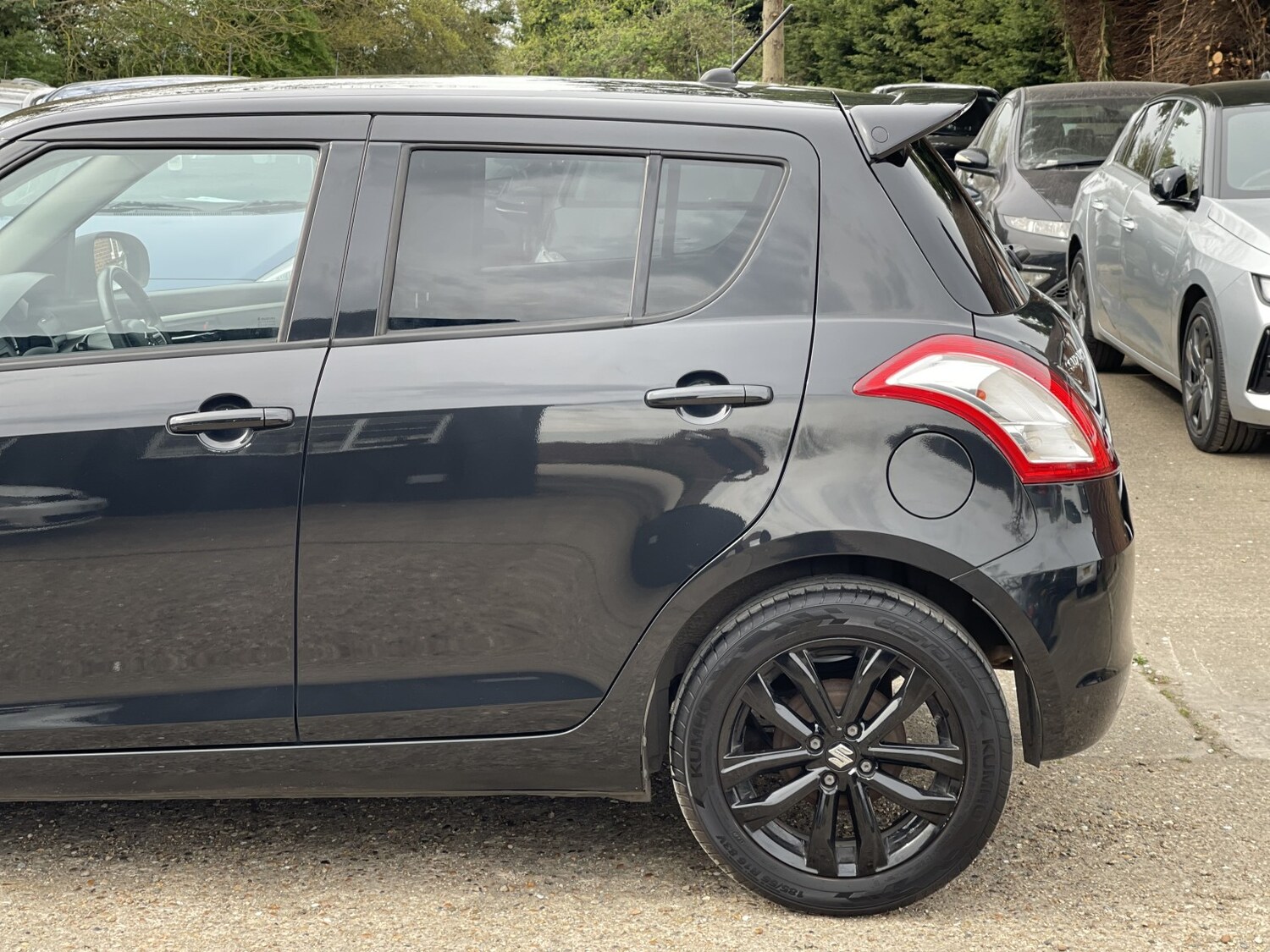 Used Suzuki Swift 2017 for sale - 78182903: Photo 30