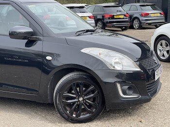 Used Suzuki Swift 2017 for sale - 78182903: Photo