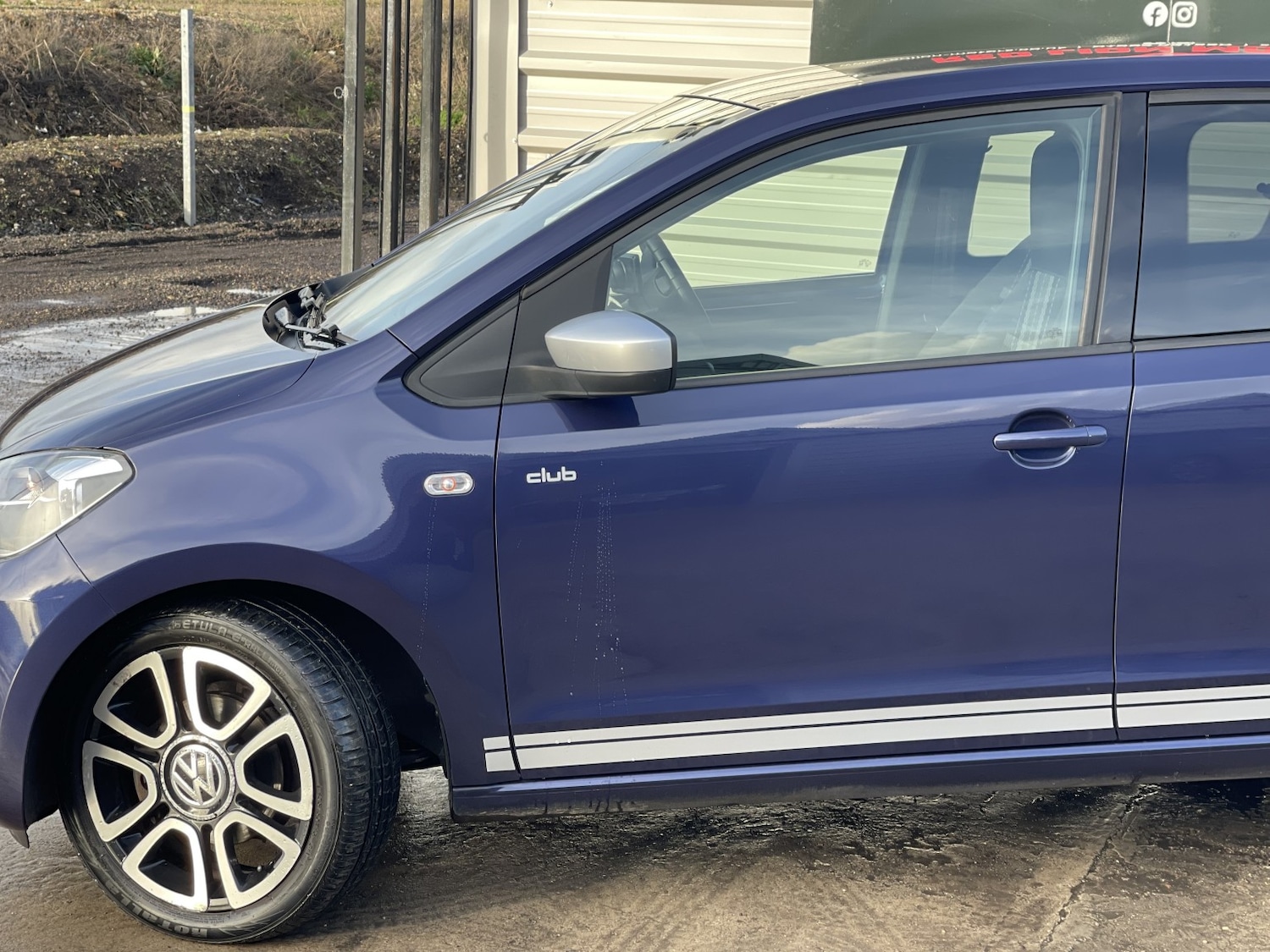 Used Volkswagen up! 2015 for sale - 77385154: Photo 18