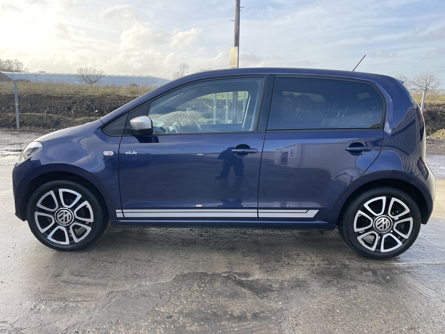 Used Volkswagen up! 2015 for sale - 77385154: Photo 31