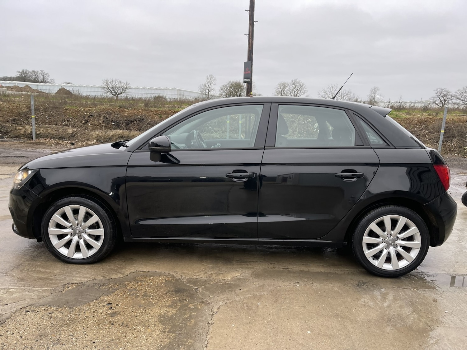 Used Audi A1 2014 for sale - 77140716: Photo 30