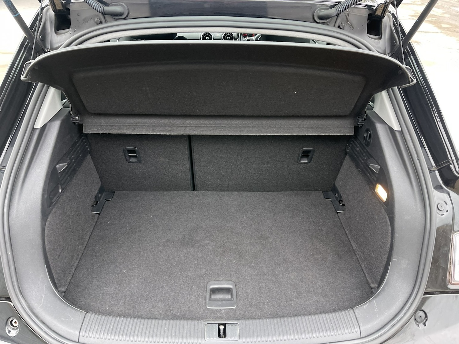 Used Audi A1 2014 for sale - 77140716: Photo 43