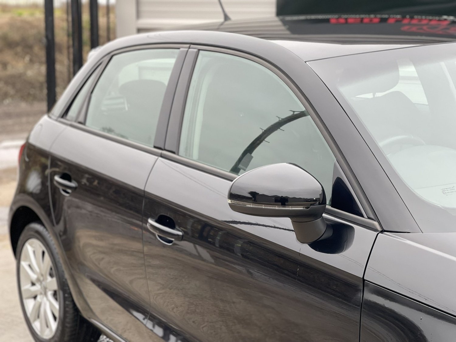 Used Audi A1 2014 for sale - 77140716: Photo 8