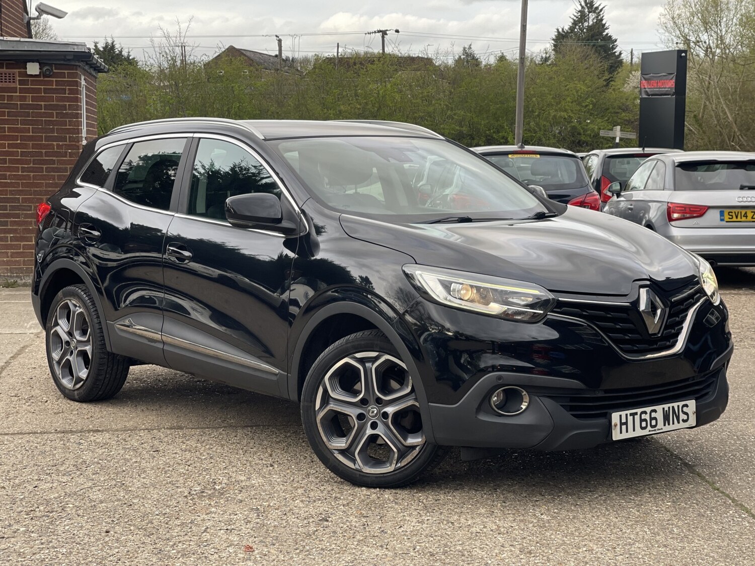 Used Renault Kadjar 2017 for sale - 78131625: Photo 2