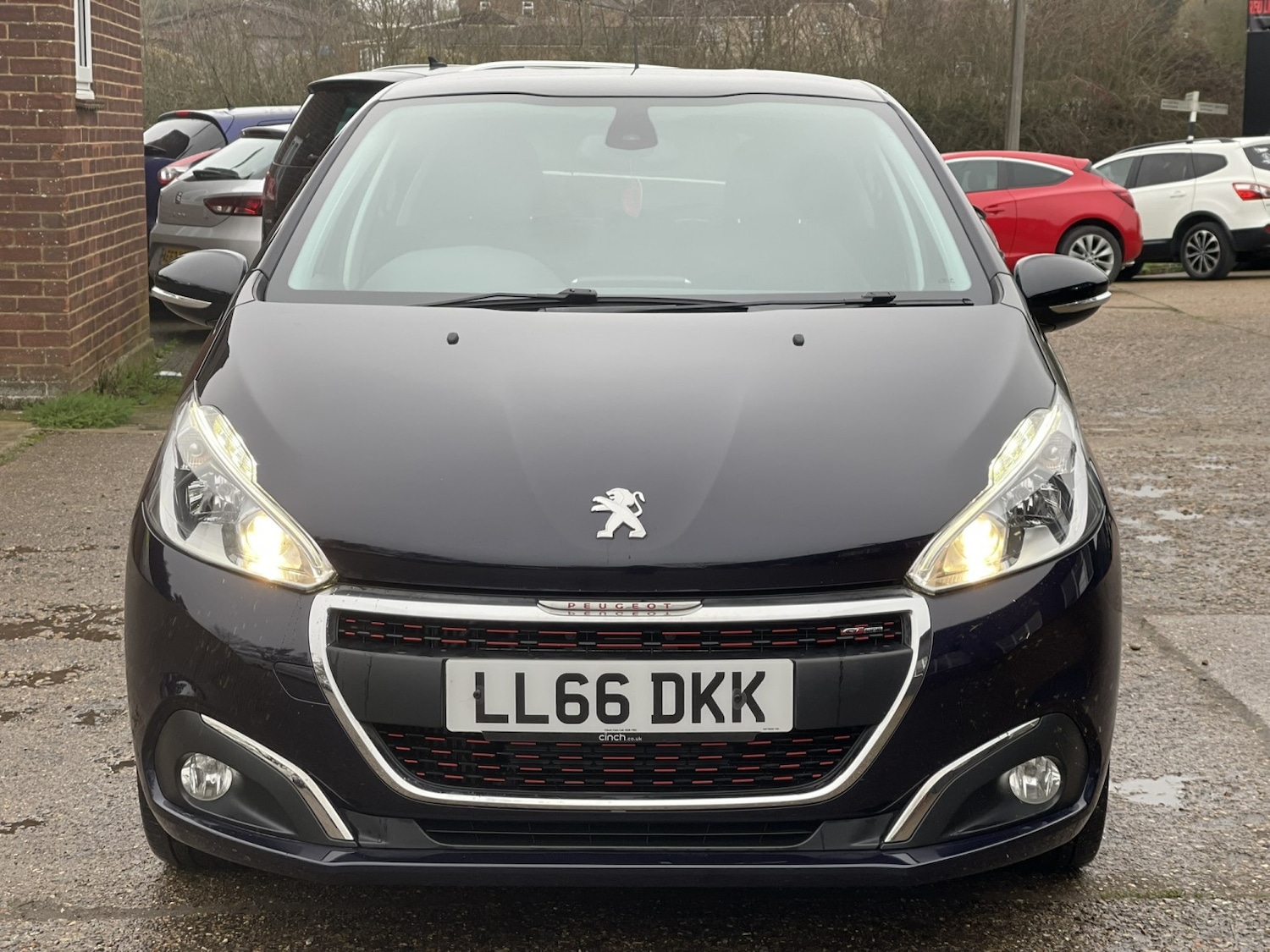 Used Peugeot 208 2016 for sale - 77796877: Photo 18