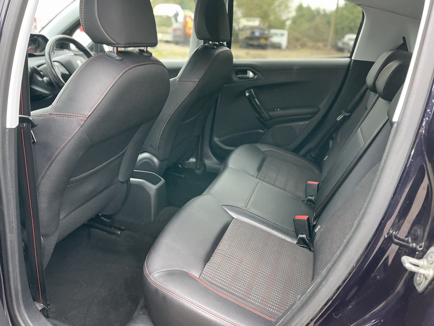 Used Peugeot 208 2016 for sale - 77796877: Photo 40