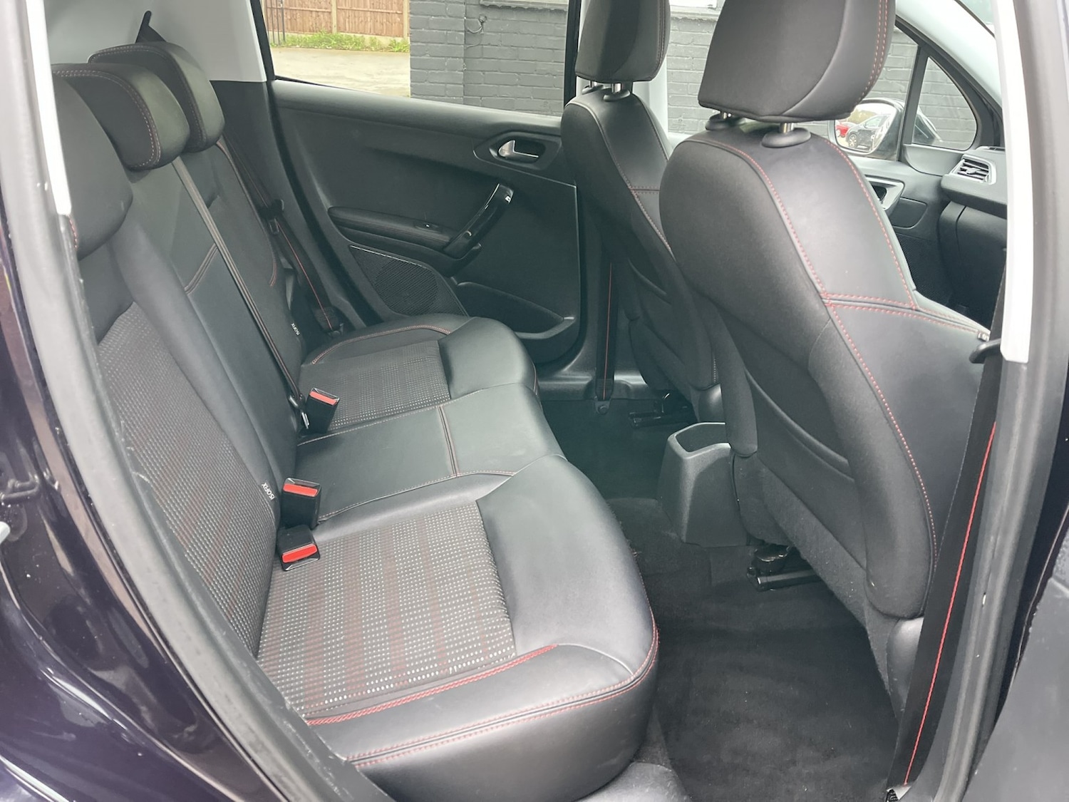 Used Peugeot 208 2016 for sale - 77796877: Photo 47