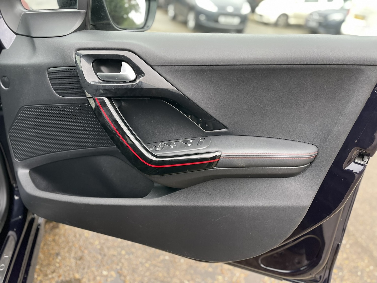 Used Peugeot 208 2016 for sale - 77796877: Photo 48