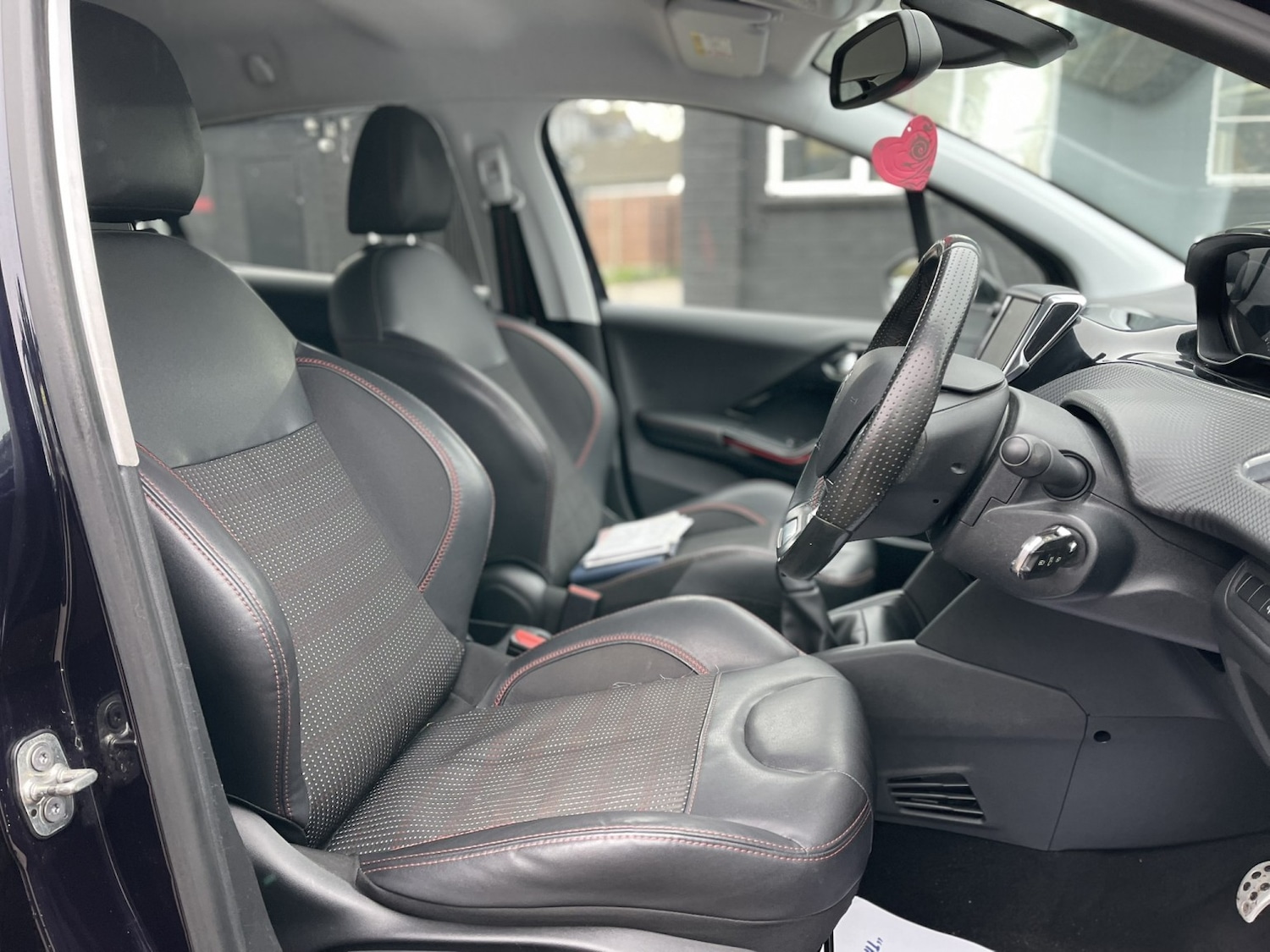 Used Peugeot 208 2016 for sale - 77796877: Photo 51