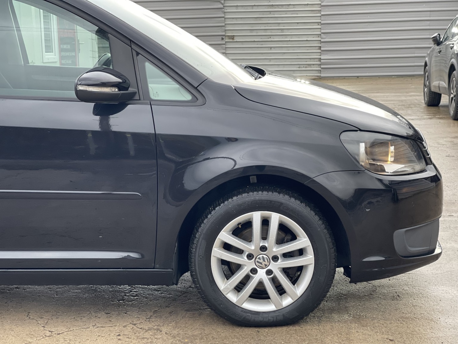 Used Volkswagen Touran 2013 for sale - 77465804: Photo 17