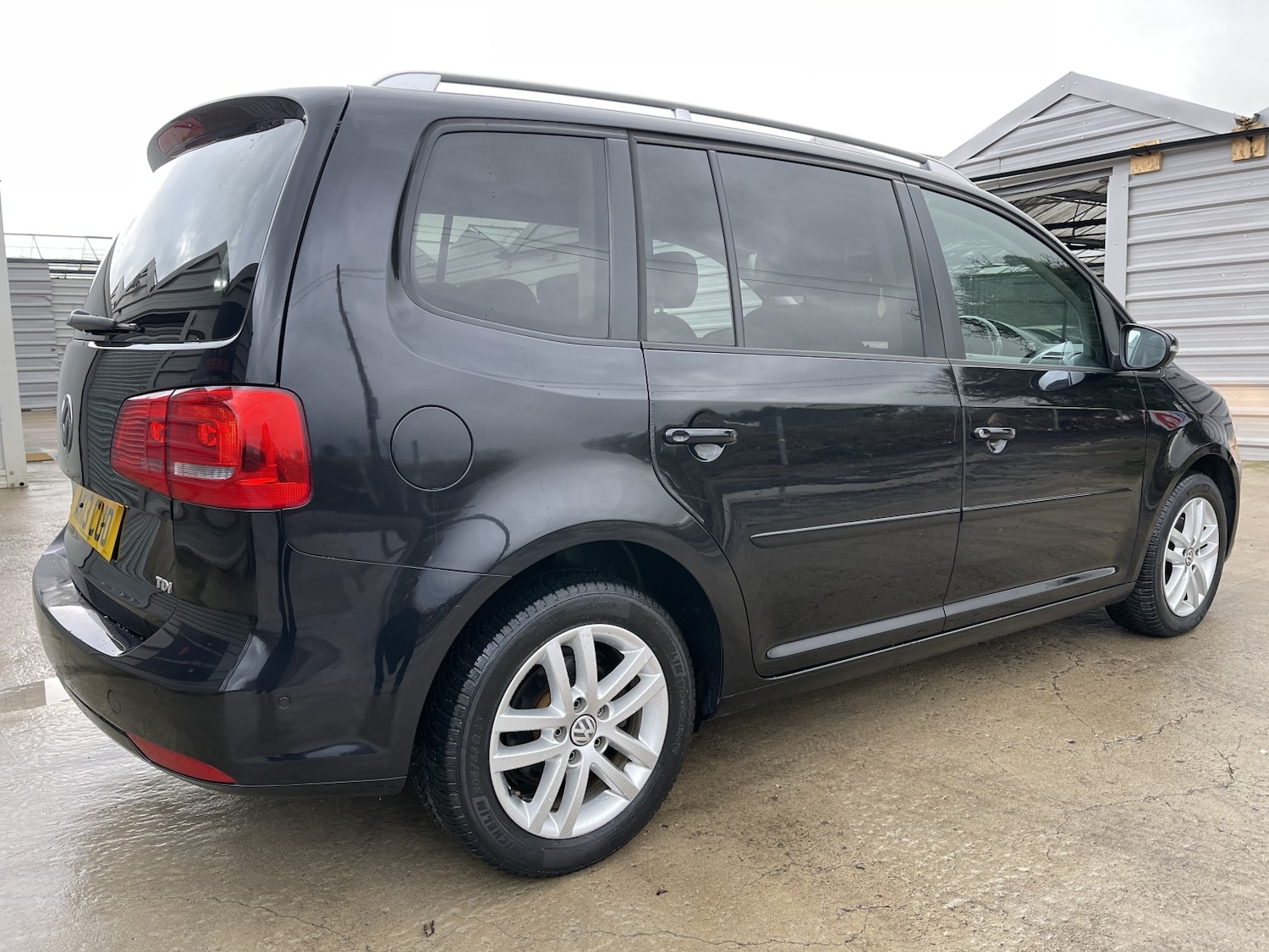 Used Volkswagen Touran 2013 for sale - 77465804: Photo 24