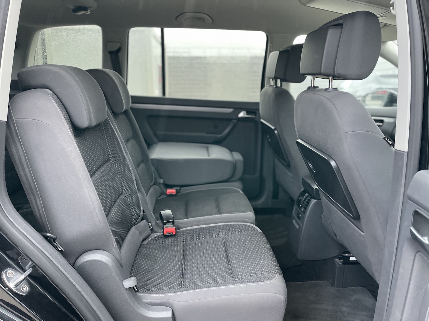 Used Volkswagen Touran 2013 for sale - 77465804: Photo 50